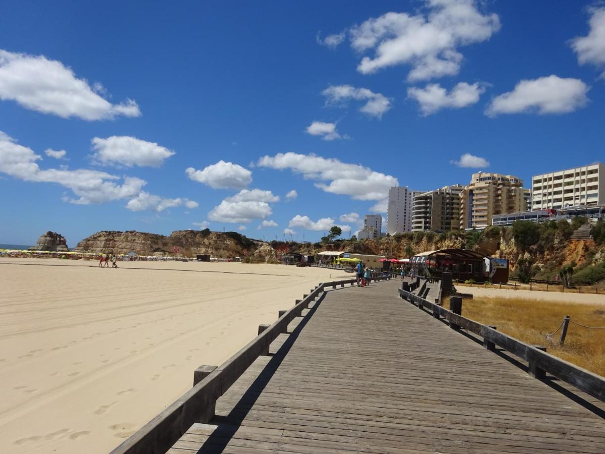 Apartamento T1 Com Piscina E Vista Mar - Praia Da Rocha Portimão Exterior foto